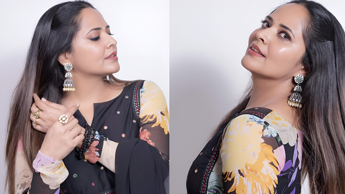 ట్రెడిషనల్‌లోనూ గ్లామర్‌లోనూ అనసూయ భరద్వాజ్ అందాల విందు