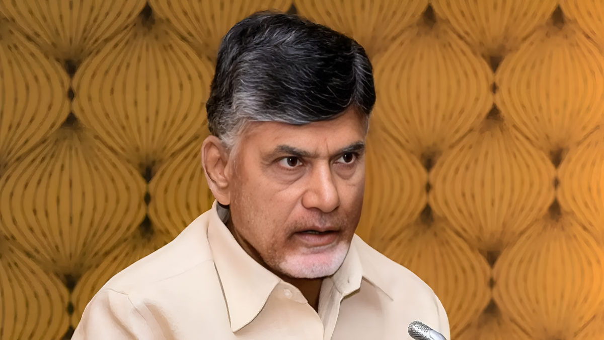 ఢిల్లీకి సీఎం చంద్రబాబు సుడిగాలి పర్యటన: ఆరుగురు కేంద్రమంత్రులతో కీలక భేటీలు