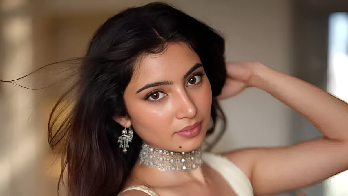 ధనుష్ 56లో హీరోయిన్ మార్పు.. రుక్మిణి అవుట్, సారా అర్జున్ ఎంట్రీ?