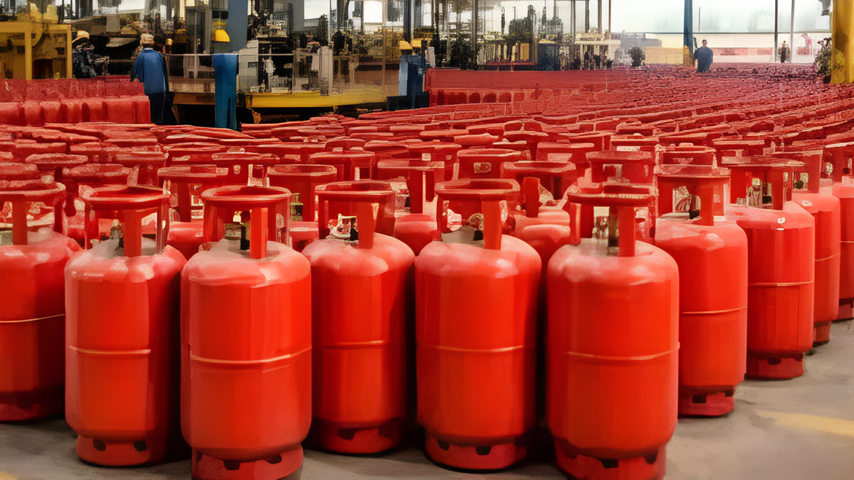 ఎల్‌పీజీ సంక్షోభంతో రెస్టారెంట్ రంగానికి నెలకు ₹79 వేల కోట్ల దెబ్బ!