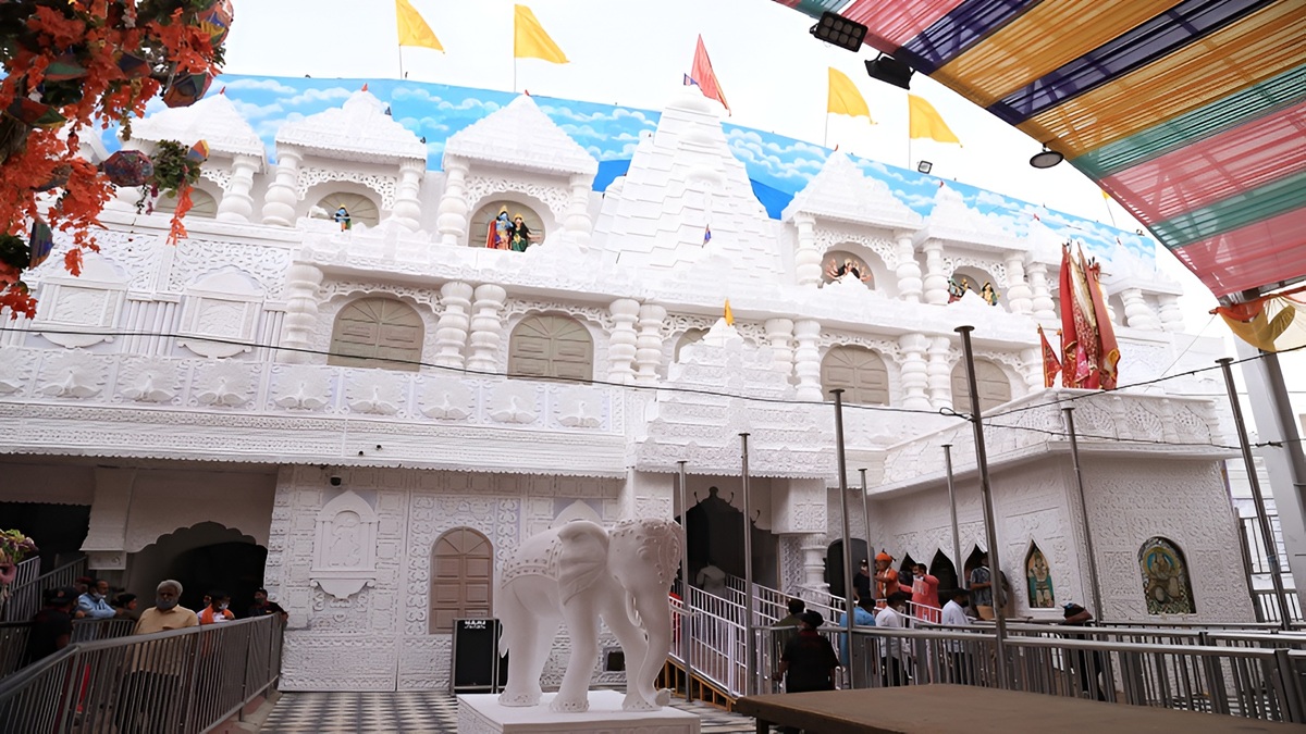 దేవాలయాలపై గూఢచర్యం షాక్… పాకిస్తాన్ లింక్ బయటపడిన సంచలనం!