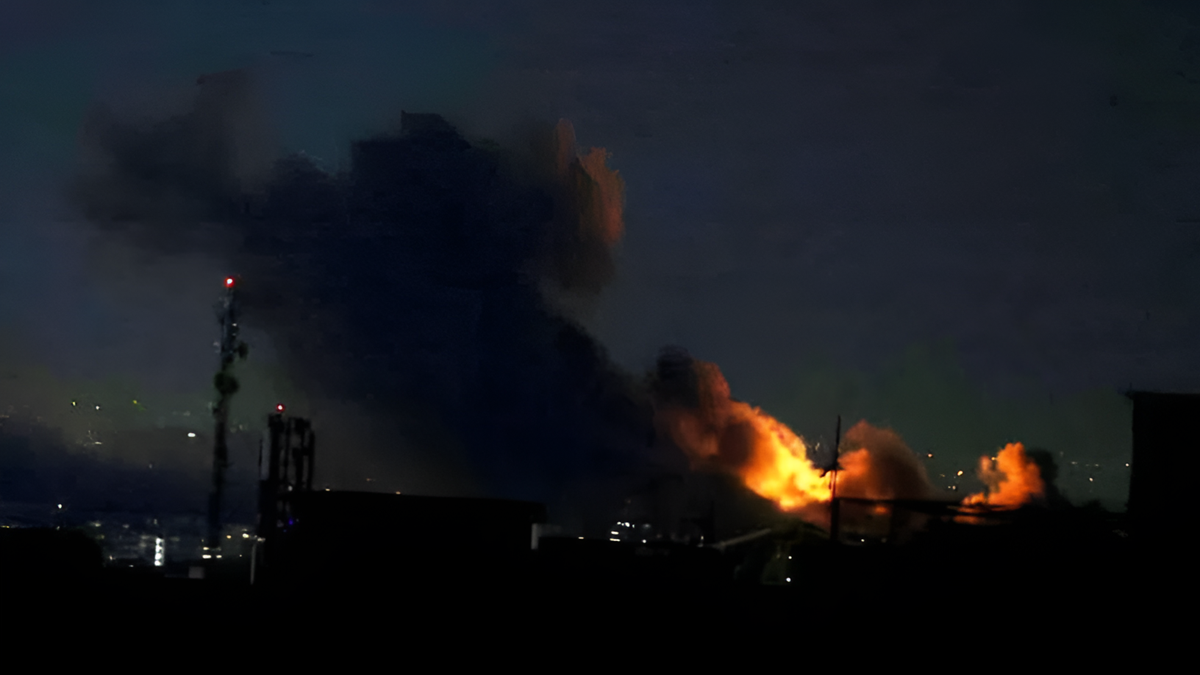 అమెరికా–ఇరాన్ యుద్ధం: సెకనుకు రూ.9.8 లక్షల ఖర్చా? షాక్‌కు గురిచేసే అసలు లెక్కలు